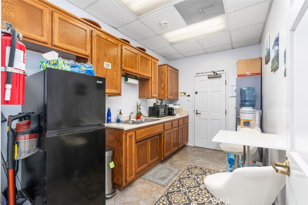 4060 Chestnut Street Property Photo 22
