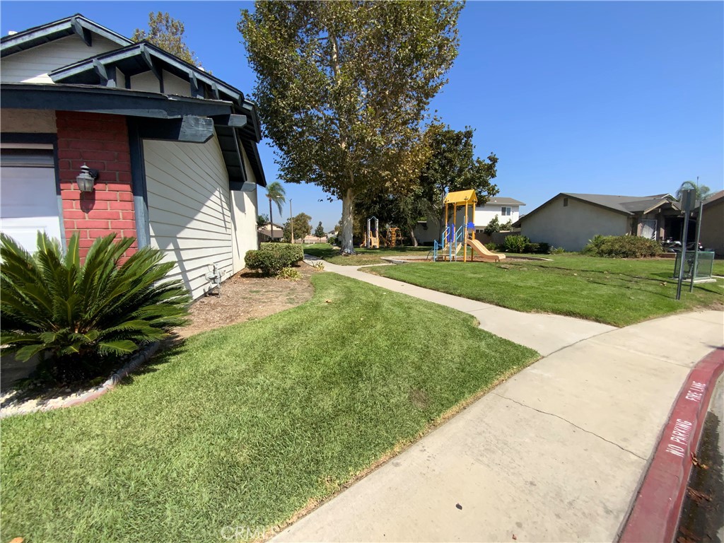 15696 Paine Street 24 Property Photo 3