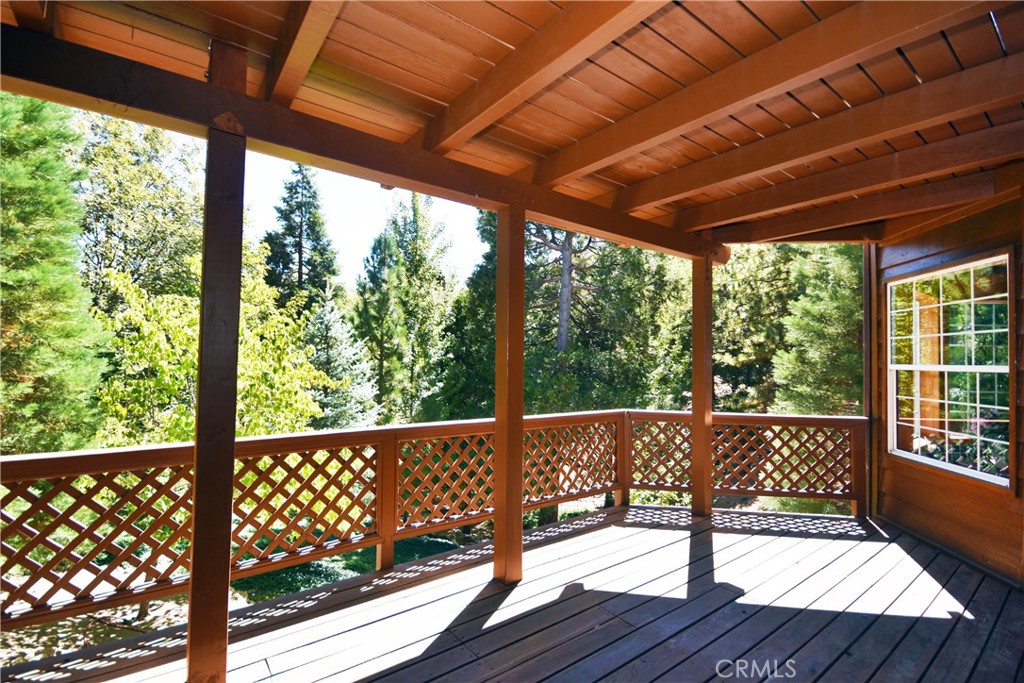 27547 W Shore Road Property Photo 7