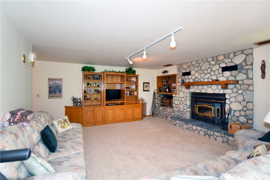 27547 W Shore Road Property Photo 8