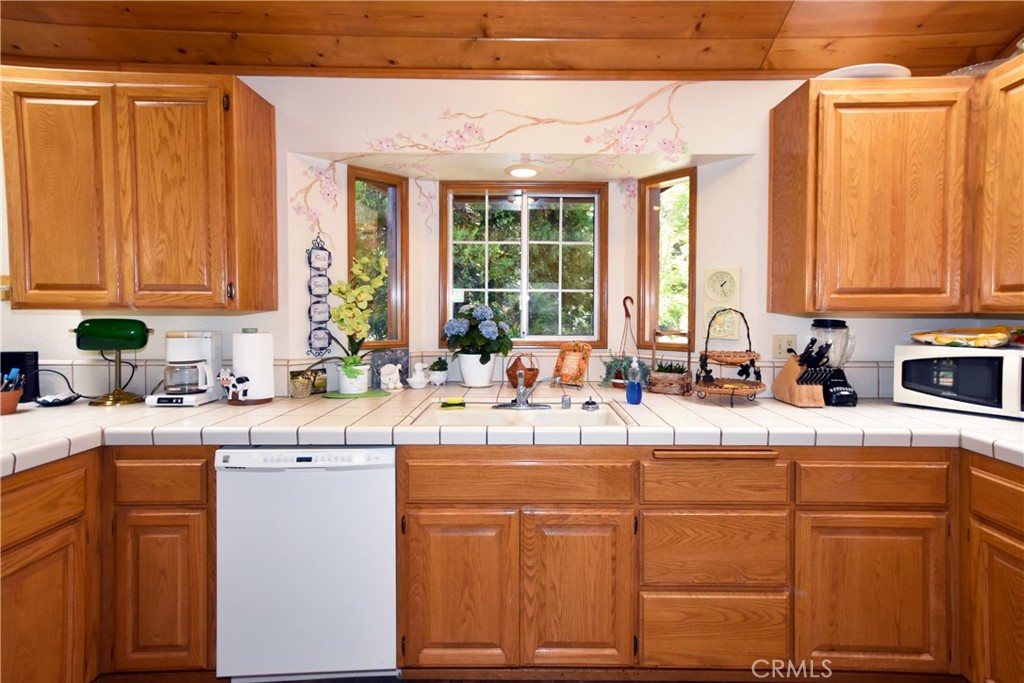 27547 W Shore Road Property Photo 37