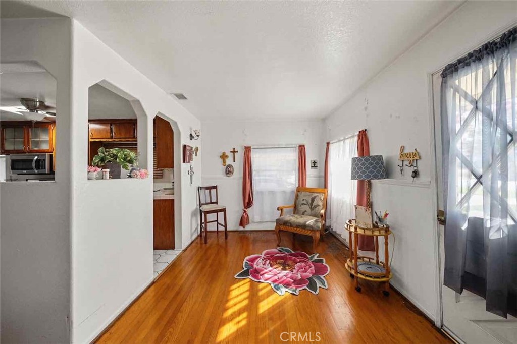 9279 Indiana Avenue Property Photo 4
