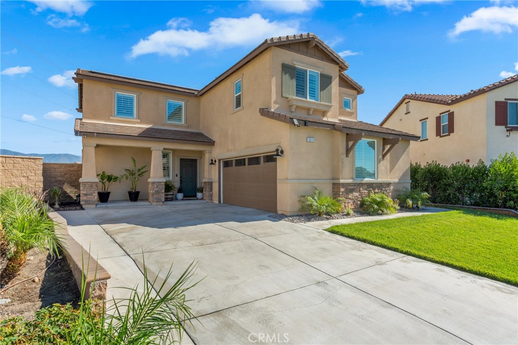 5513 Garibaldi Way Property Photo 3