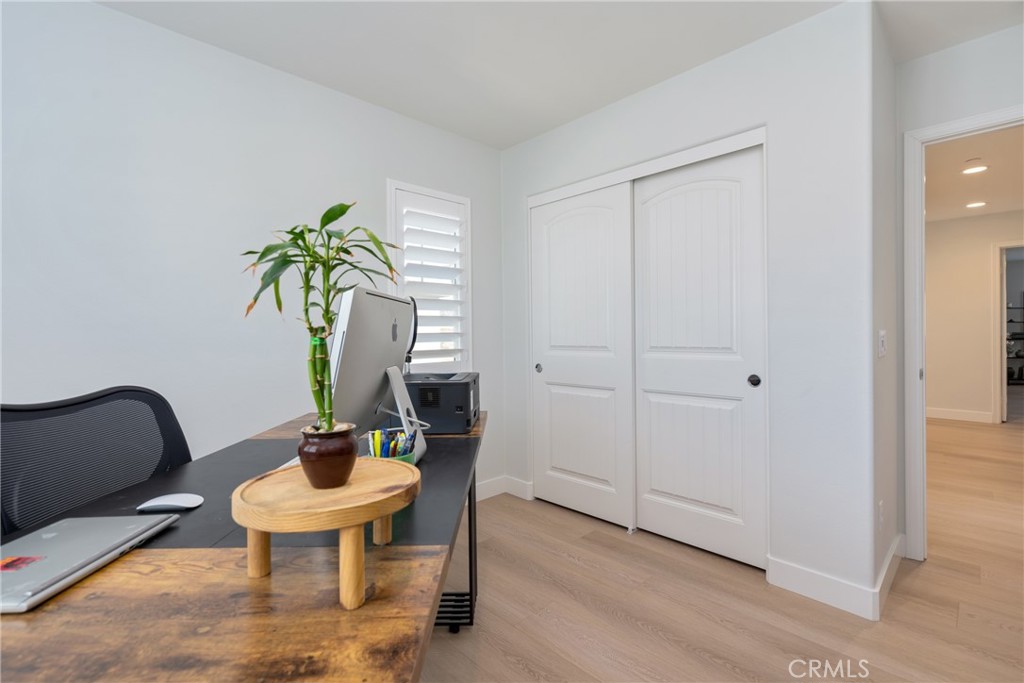 5513 Garibaldi Way Property Photo 28