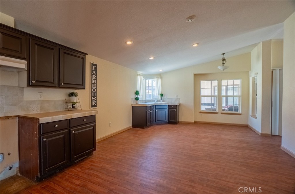 21050 Elton Lane Property Photo 7