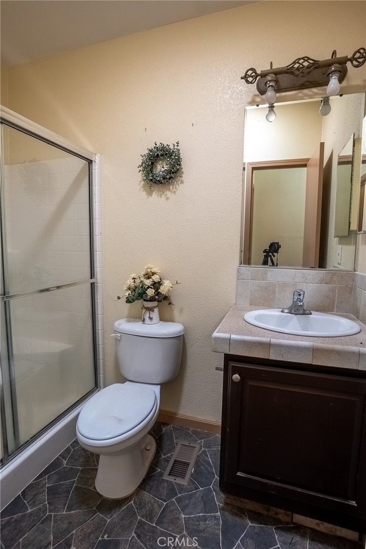 21050 Elton Lane Property Photo 12