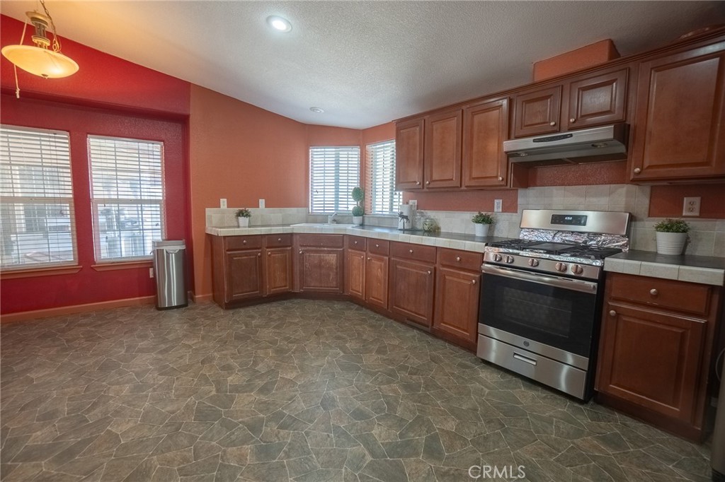 21050 Elton Lane Property Photo 22