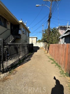 115 S Fresno Street Property Photo 6