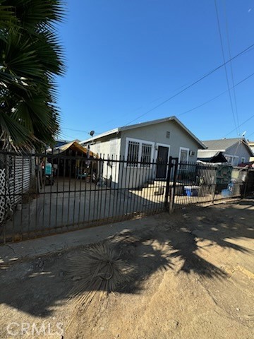 115 S Fresno Street Property Photo 13