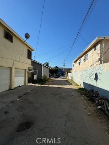 115 S Fresno Street Property Photo 20