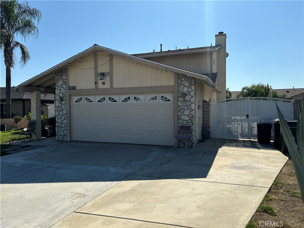 18113 Raymond Court Property Photo 2