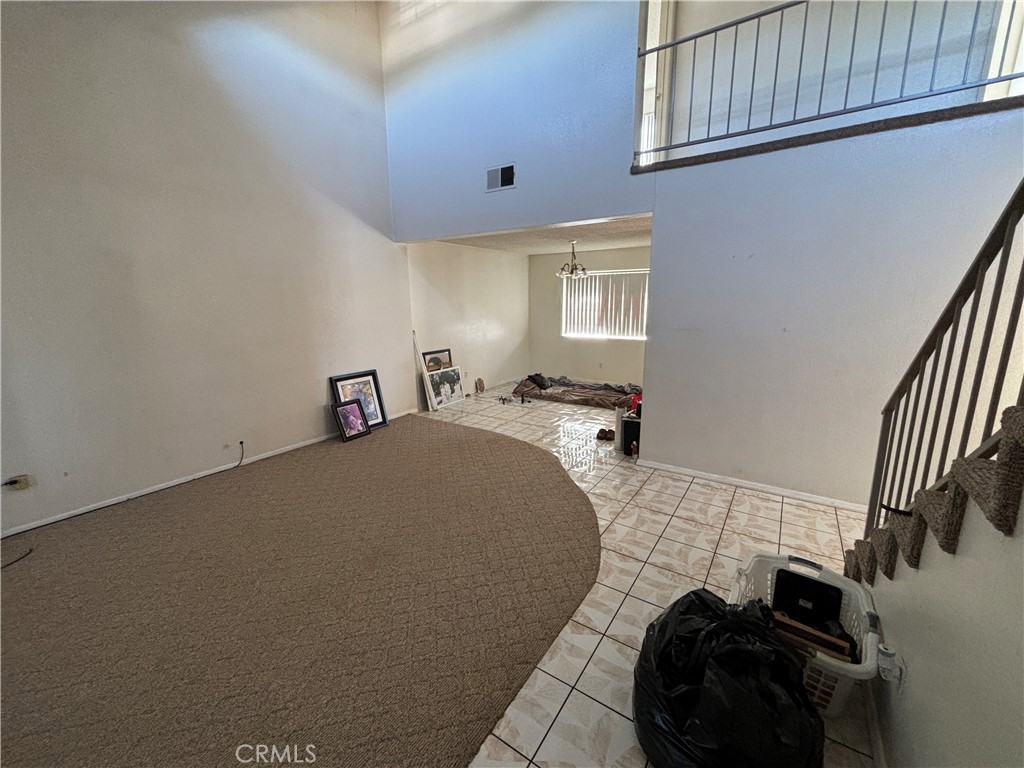 18113 Raymond Court Property Photo 7