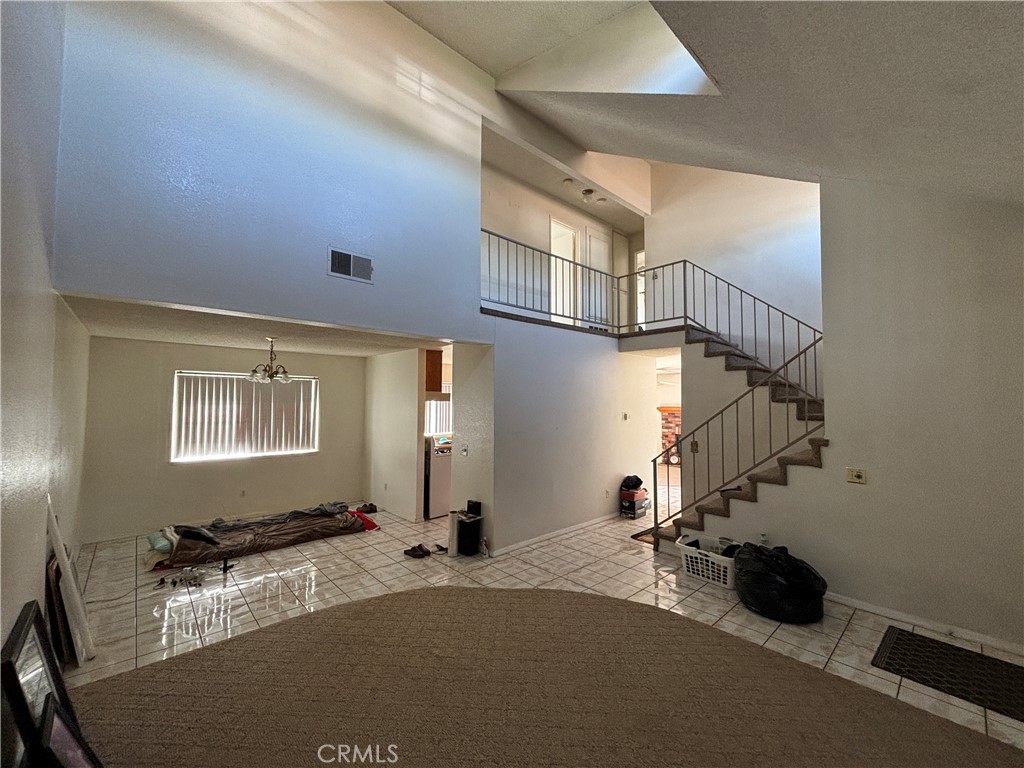 18113 Raymond Court Property Photo 8