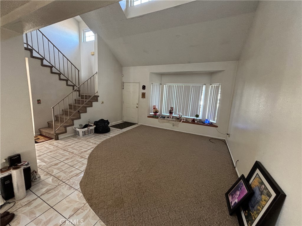 18113 Raymond Court Property Photo 9