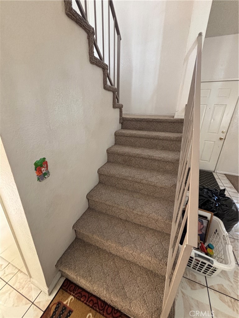 18113 Raymond Court Property Photo 10