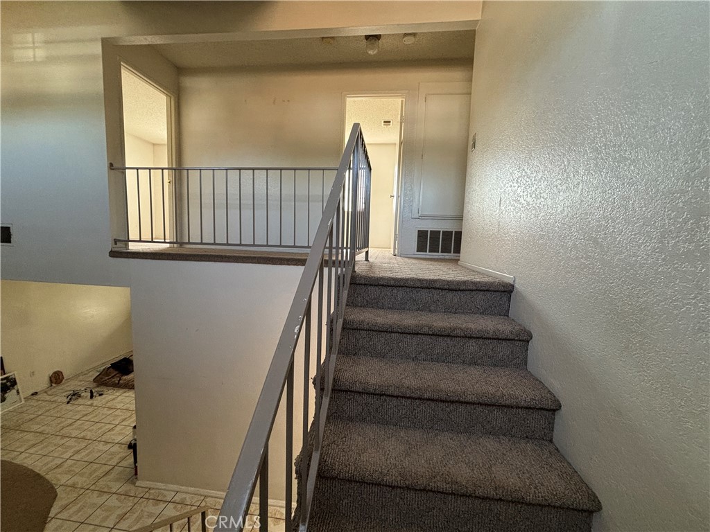 18113 Raymond Court Property Photo 11