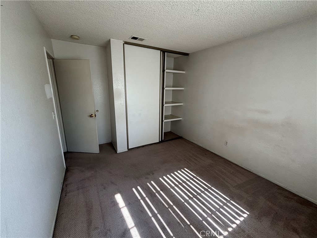 18113 Raymond Court Property Photo 14