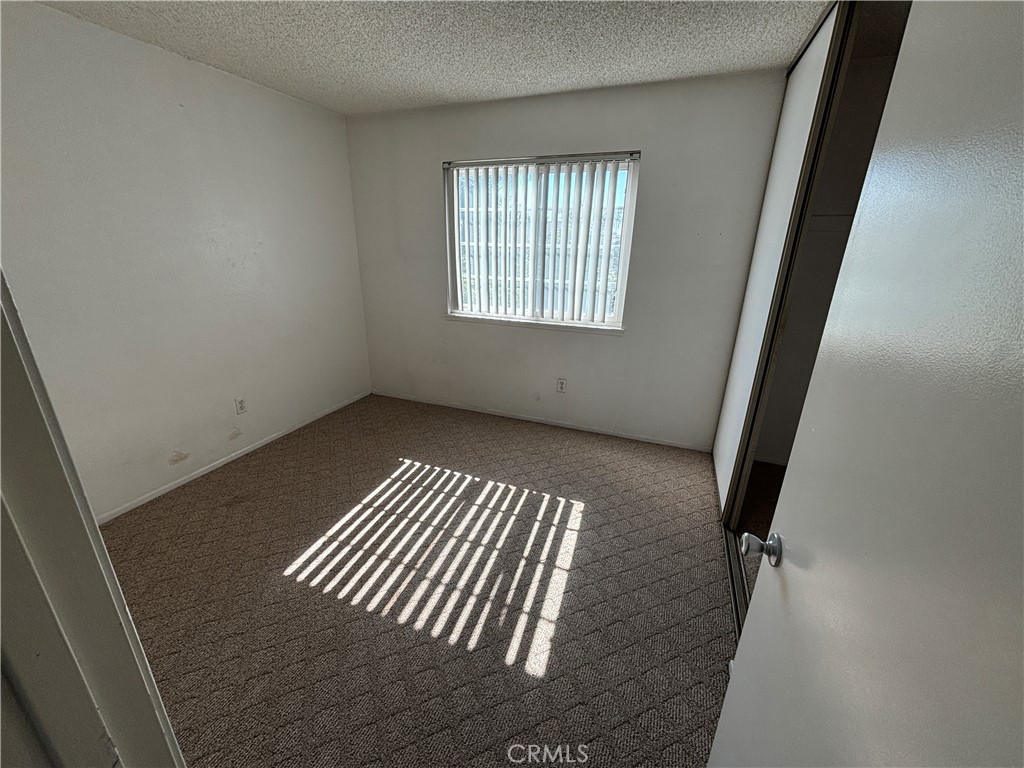 18113 Raymond Court Property Photo 16