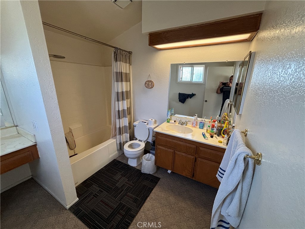 18113 Raymond Court Property Photo 20