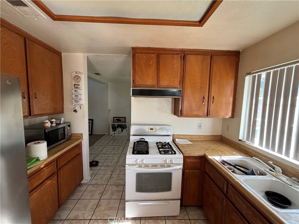 18113 Raymond Court Property Photo 25