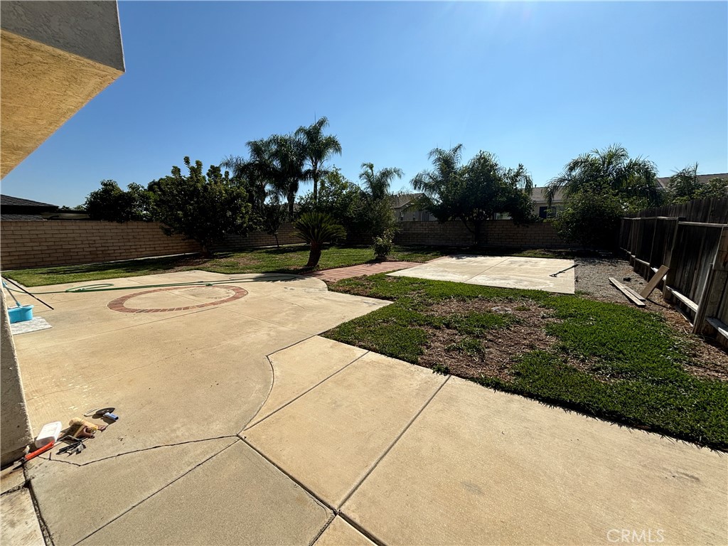 18113 Raymond Court Property Photo 27