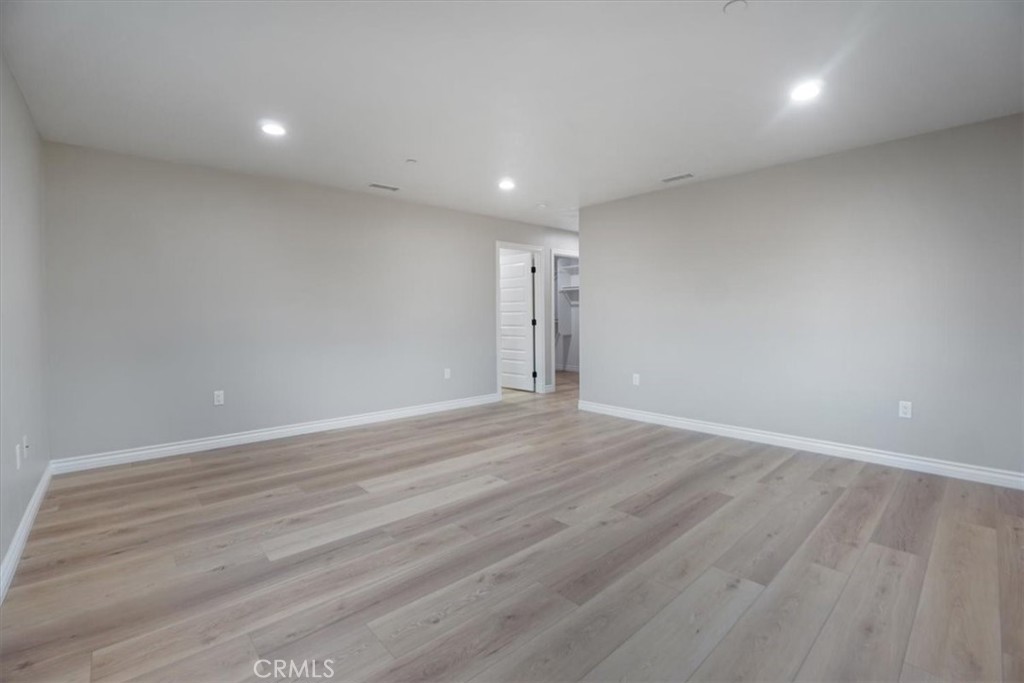 18363 Fresno Street Property Photo 27