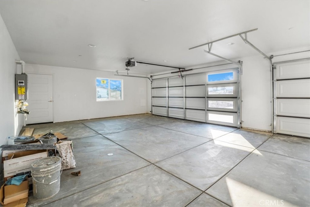 18363 Fresno Street Property Photo 31