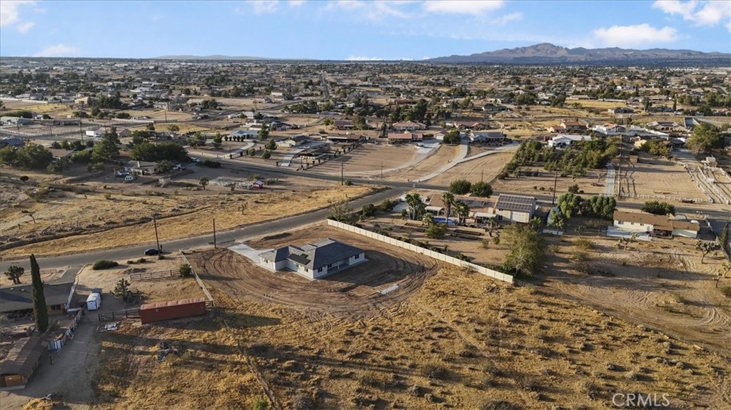 18363 Fresno Street Property Photo 44