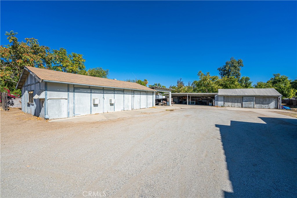 26380 Green Avenue Property Photo 6