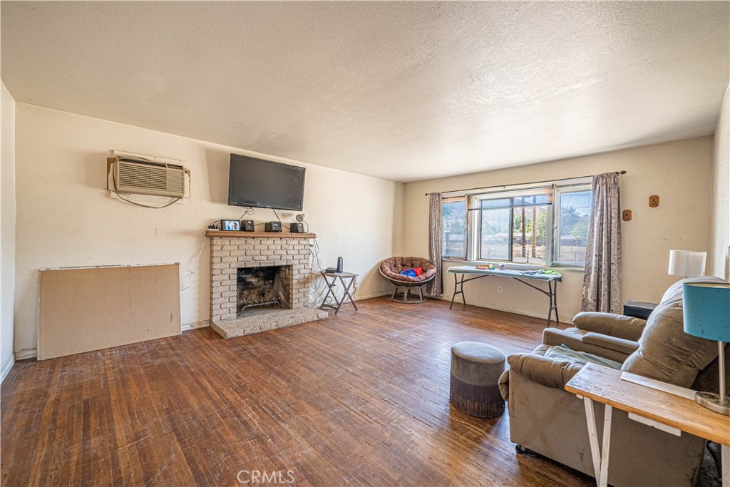 26380 Green Avenue Property Photo 10