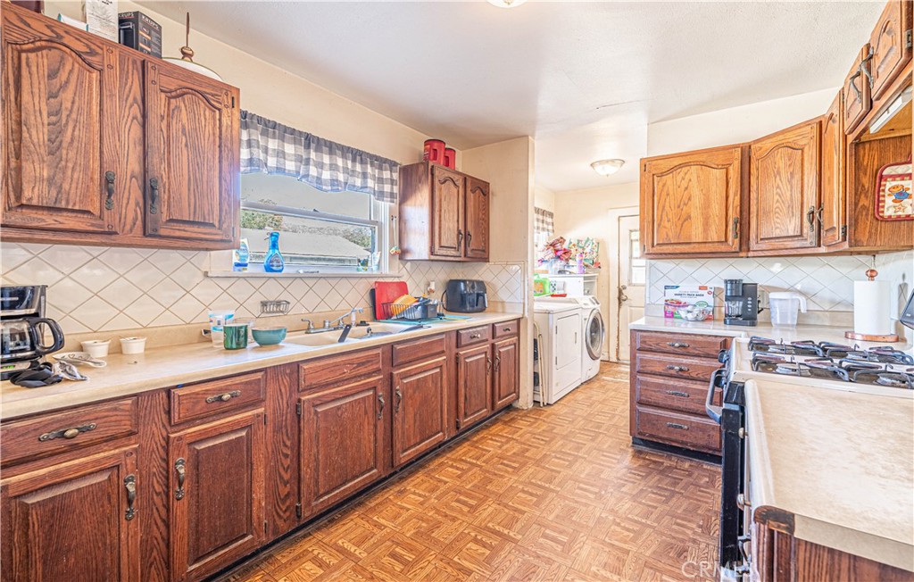 26380 Green Avenue Property Photo 11