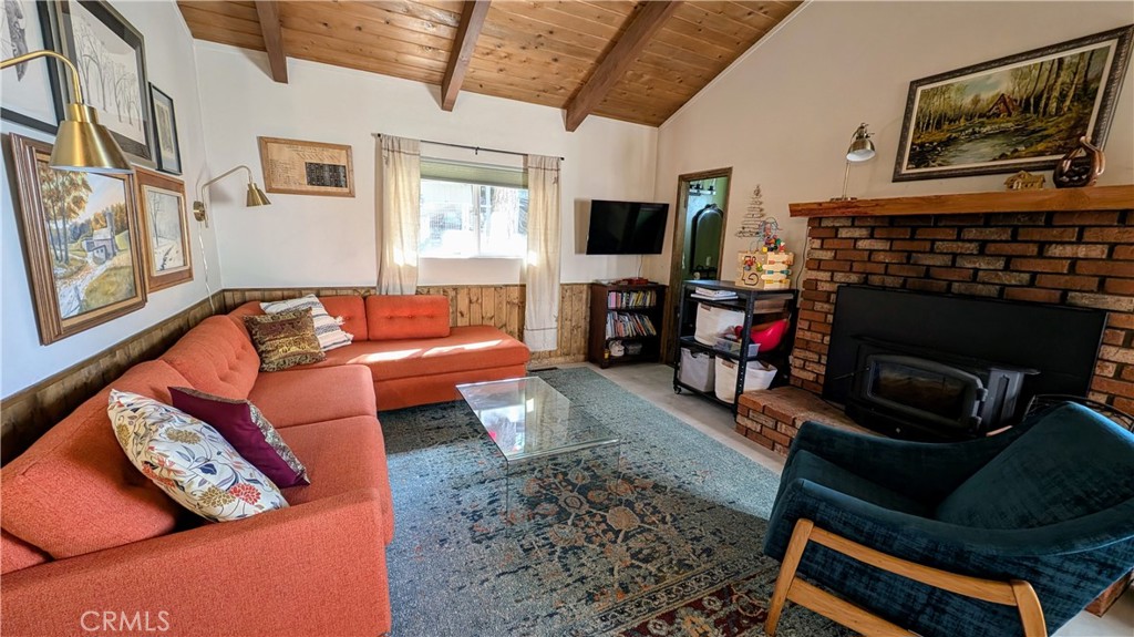 2552 Catalina Drive Property Photo 5