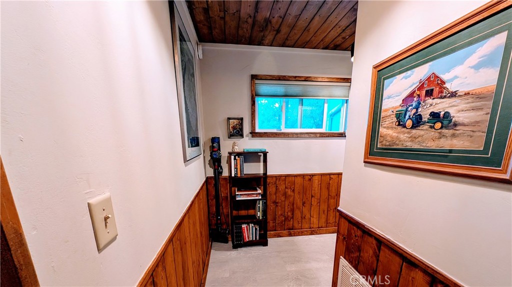 2552 Catalina Drive Property Photo 14