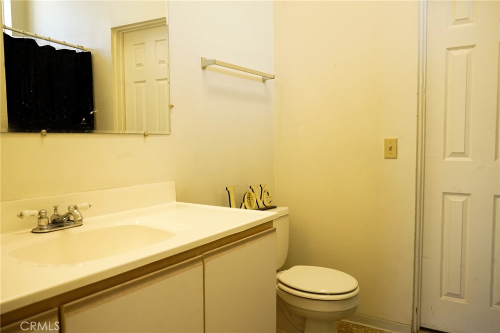 9886 Onyx Street Property Photo 32