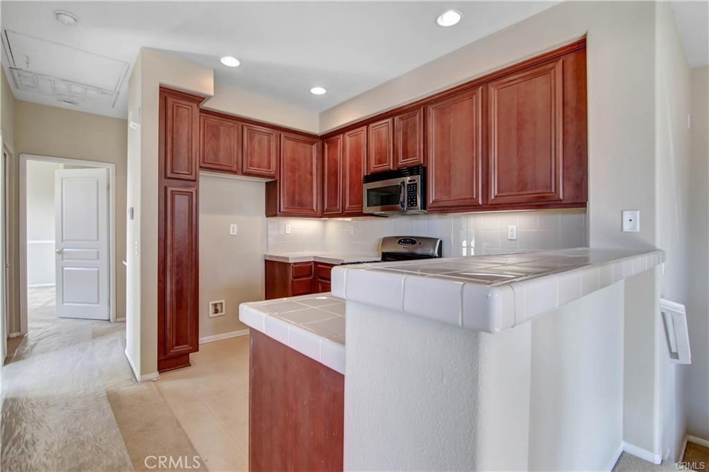 7729 Hess Place U3 Property Photo 6