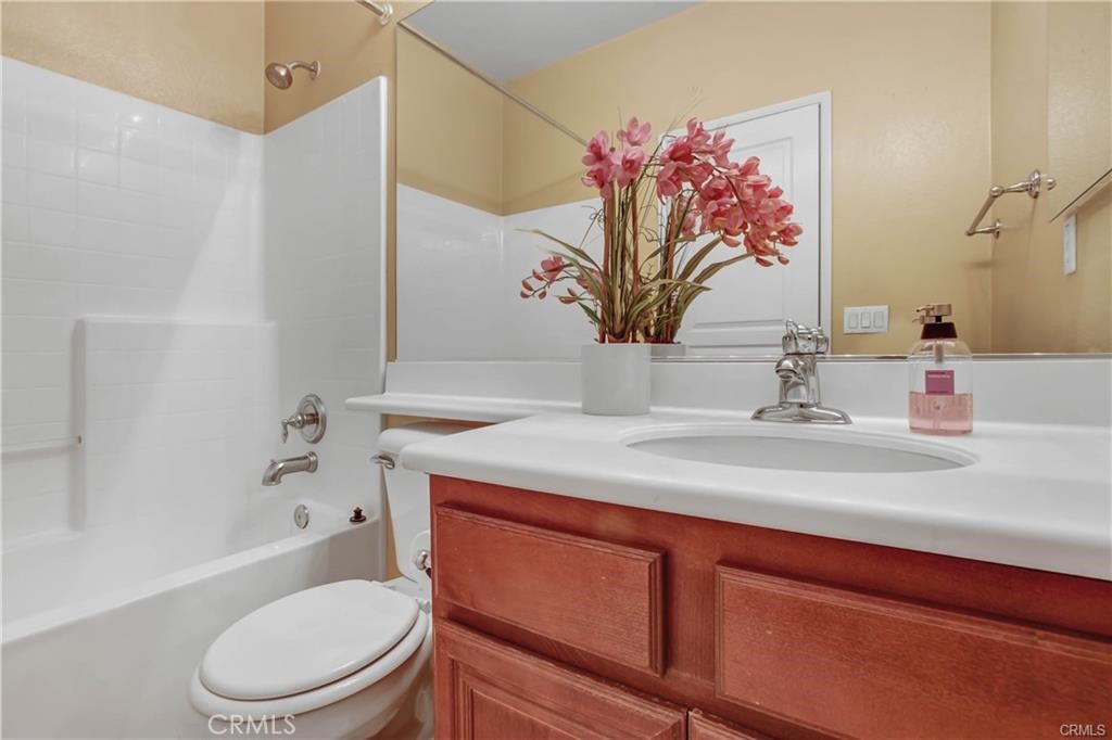 7729 Hess Place U3 Property Photo 11