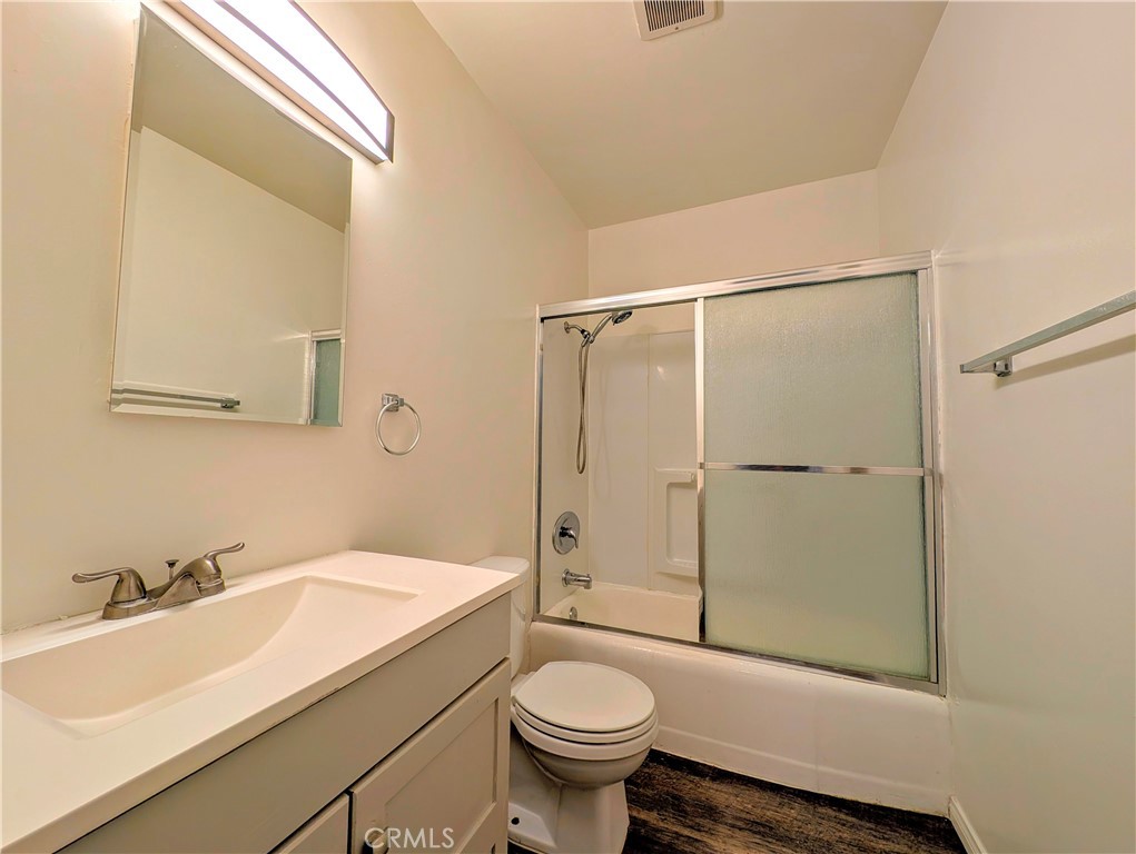 1111 Chestnut Street 2 Property Photo 13