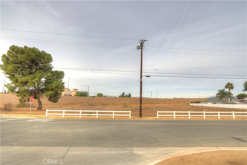 1 Valley View Property Photo 1