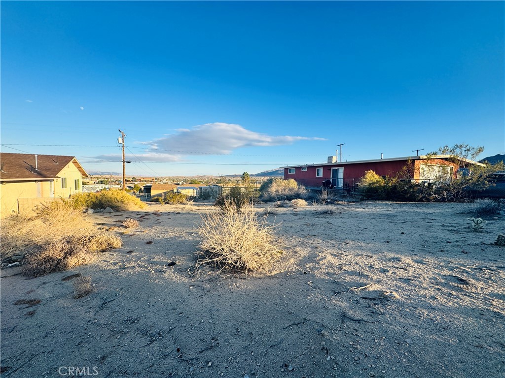 0 Bullion Avenue Property Photo 1