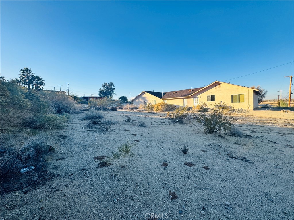 0 Bullion Avenue Property Photo 2