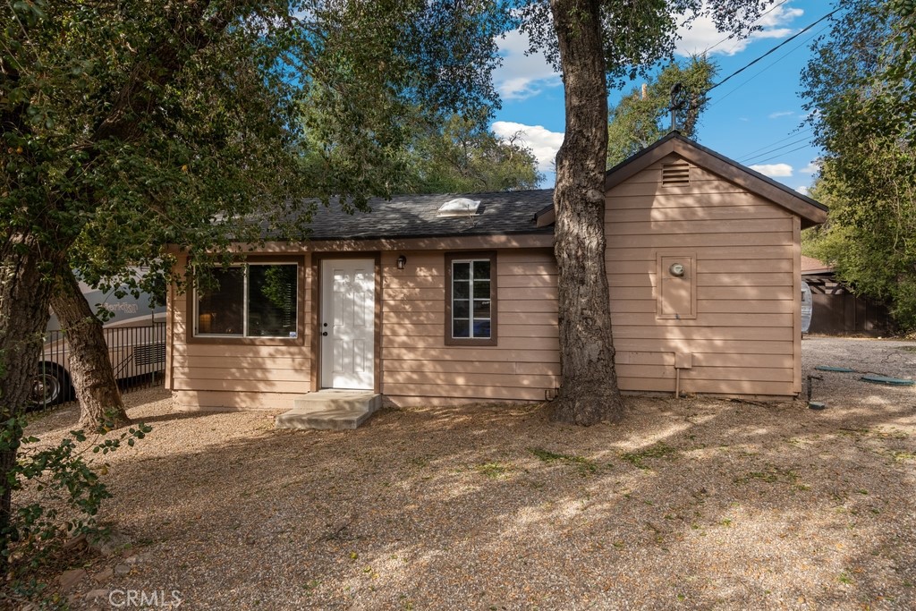 18651 Cryer Drive Property Photo