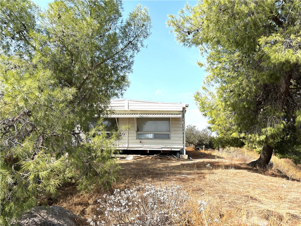25225 Cortrite Avenue Property Photo 1
