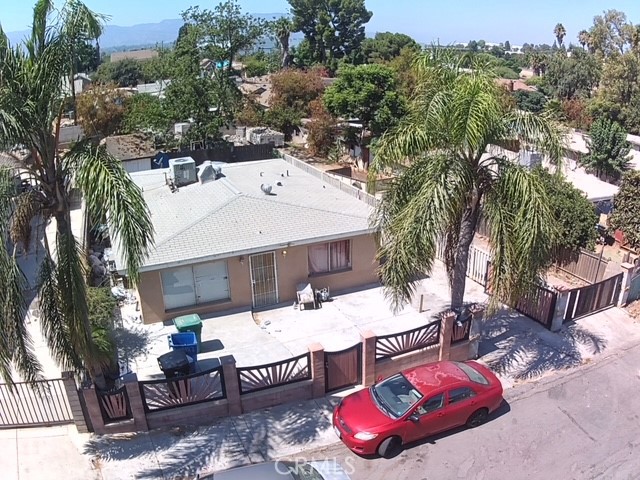 4112 S Neece Street Property Photo 4