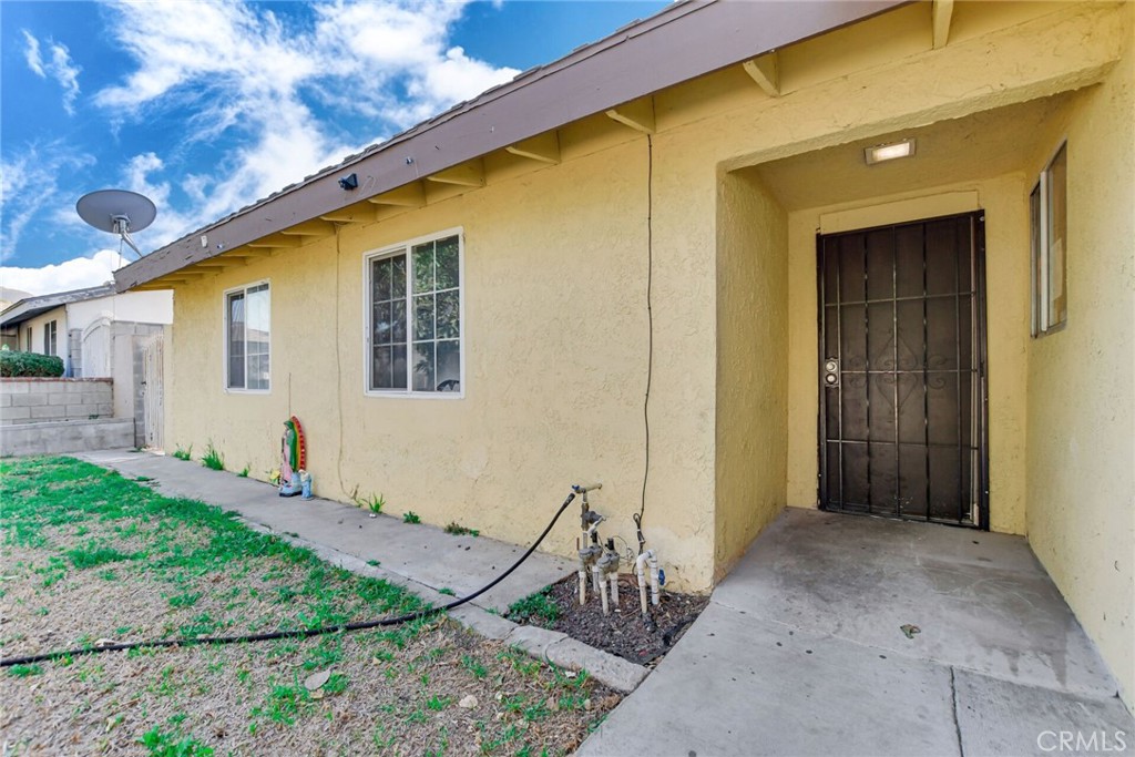 3638 Candlewood Street Property Photo 6