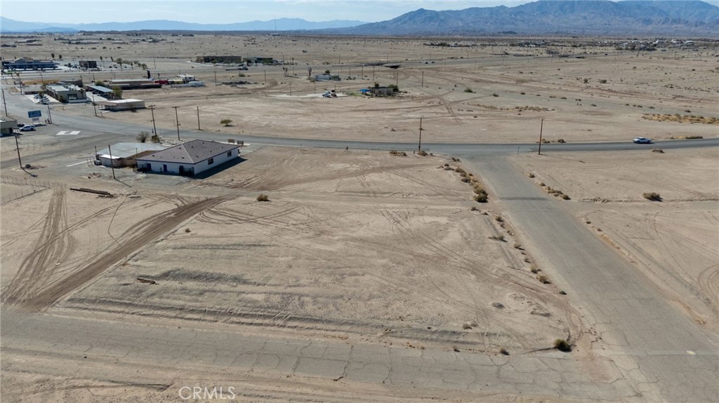 2121 Salton Arena Street Property Photo 3