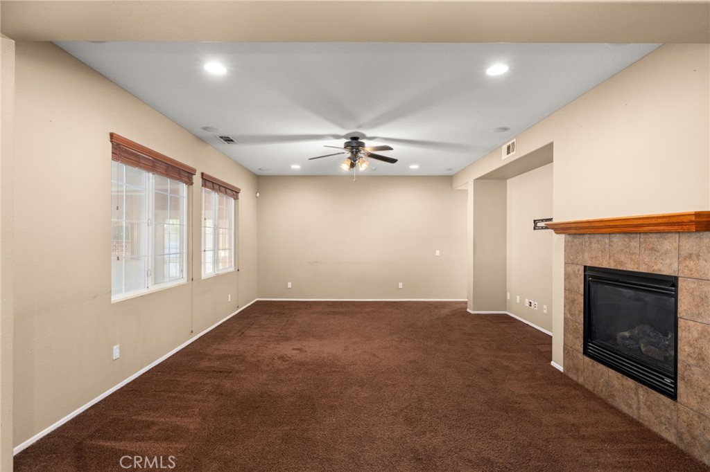 2966 Split Mountain Lane Property Photo 6