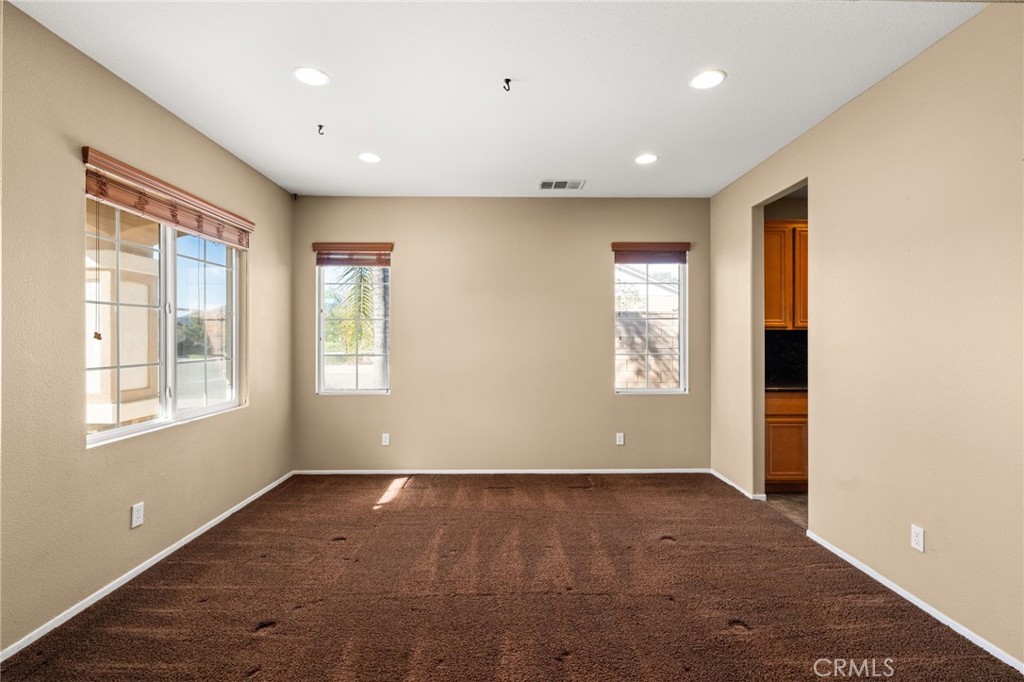 2966 Split Mountain Lane Property Photo 8