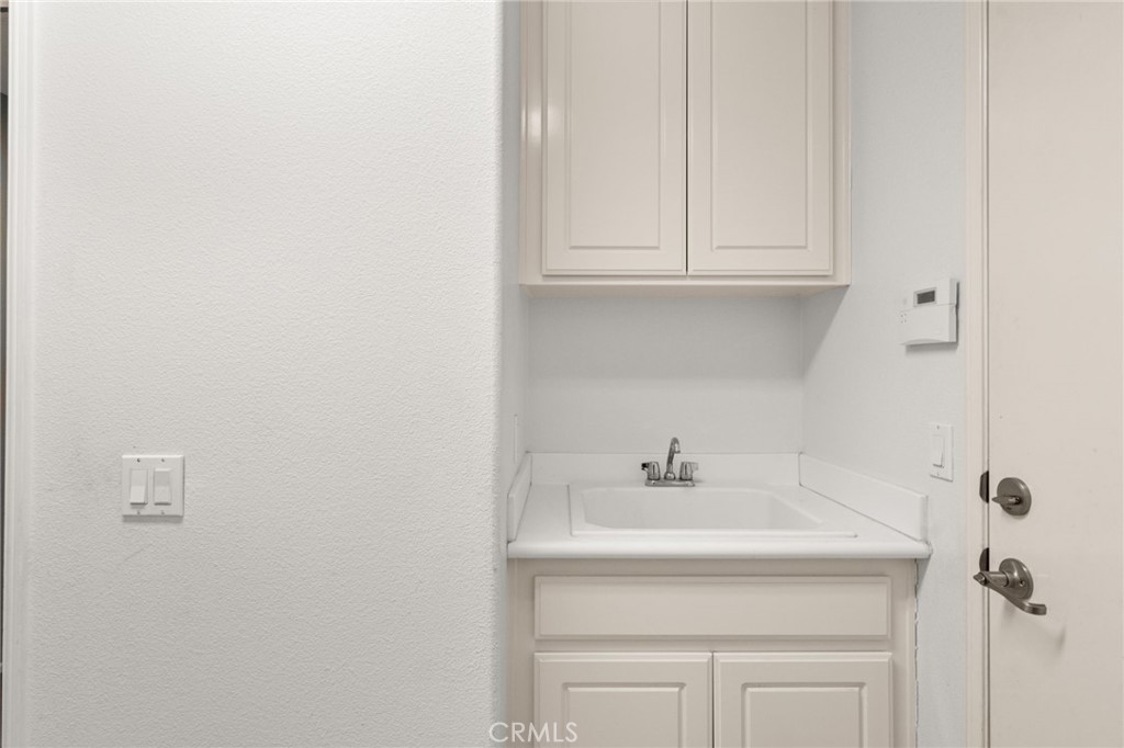 2966 Split Mountain Lane Property Photo 21