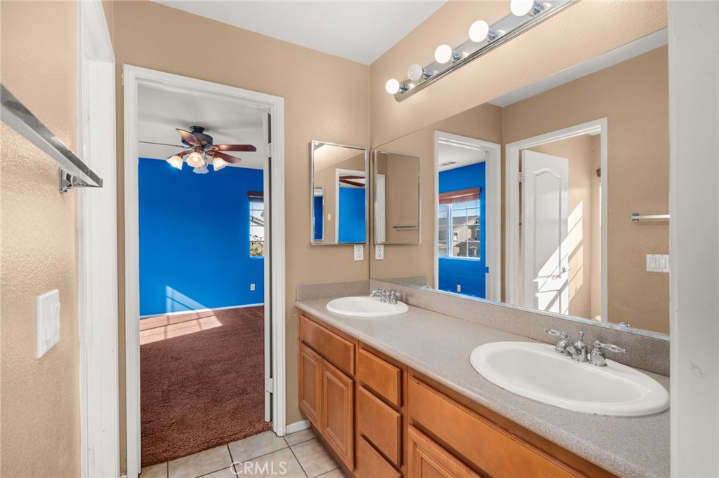 2966 Split Mountain Lane Property Photo 45