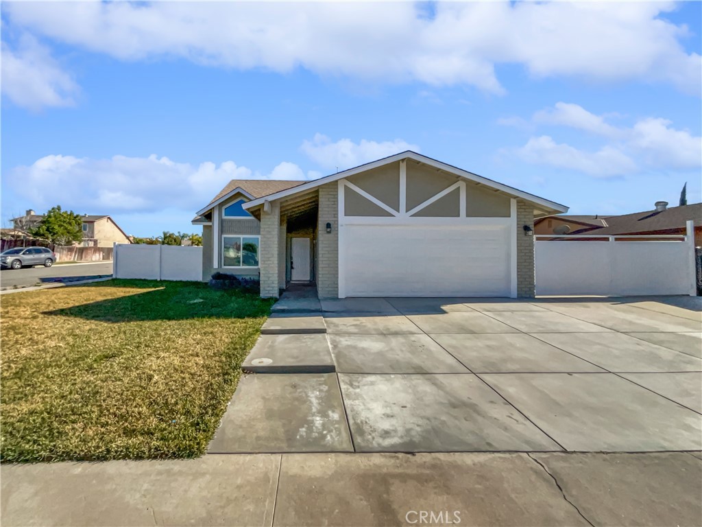 7571 Maloof Avenue Property Photo